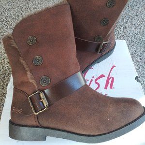 NIB Youth Size 3 Suede Boots